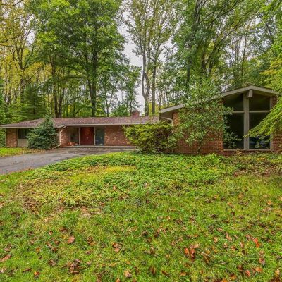 603 Thomas Rd, Downingtown, PA 19335