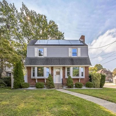 511 S Ridgeway Ave, Glenolden, PA 19036