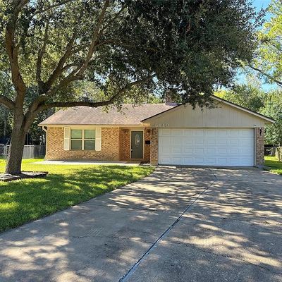 5110 Woodville Ln, Pearland, TX 77584