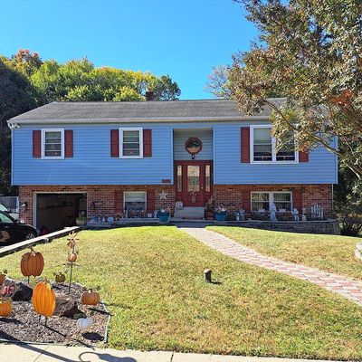 513 Friends Way, Upper Chichester, PA 19061