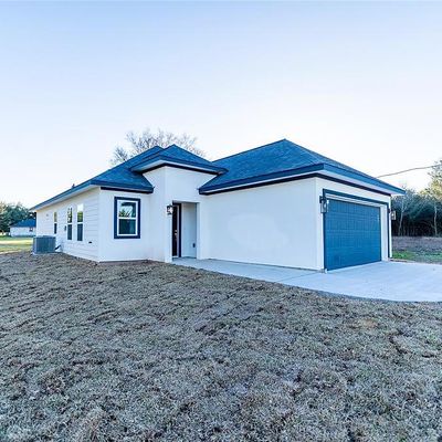 519 Marigold Drive, Prairie View, TX 77484