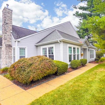 52 Nathan Ct, Newtown, PA 18940