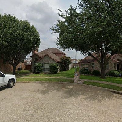 524 Picketts Dr, Mesquite, TX 75149