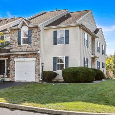 525 Buckingham Ct, Harleysville, PA 19438