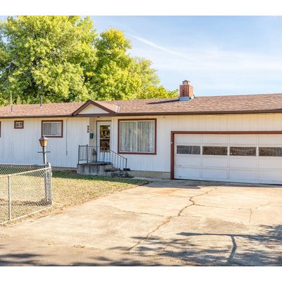 536 Glen Ave, Sutherlin, OR 97479