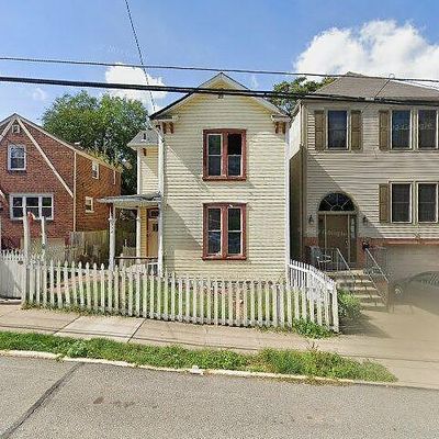 538 Hastings St, Pittsburgh, PA 15206