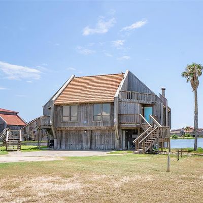 54 Private Road 639, Matagorda, TX 77457