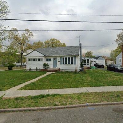 54 Pequannock Ave, Pompton Lakes, NJ 07442