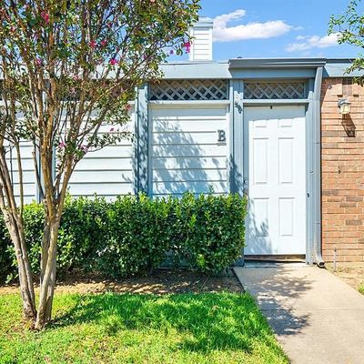 644 Bellaire Drive, Hurst, TX 76053