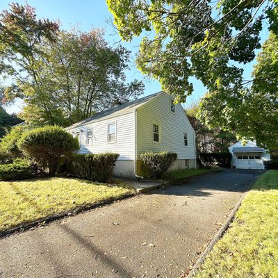 65 Hecker Ave, Darien, CT 06820