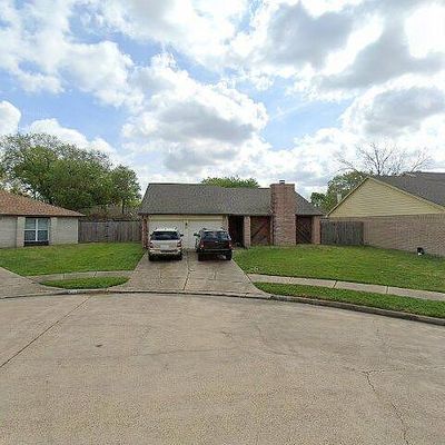 6511 Santa Rita Dr, Houston, TX 77083