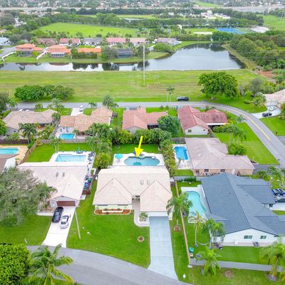 6522 Abotts Mill Ave, Davie, FL 33331