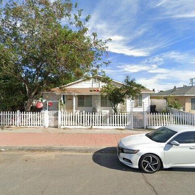 657 S Olive Ave, Rialto, CA 92376