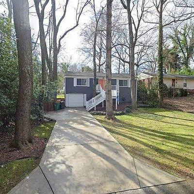 658 Manhasset Rd, Charlotte, NC 28209