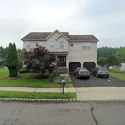 66 Jared Blvd, Kendall Park, NJ 08824