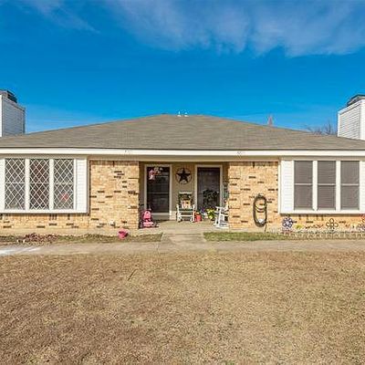 6613 Laura Ann Ct, Richland Hills, TX 76118