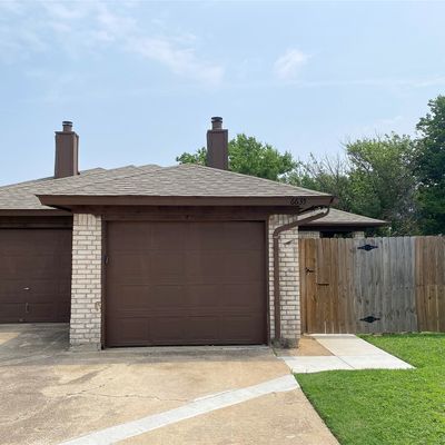 6635 S Creek Drive, Fort Worth, TX 76133