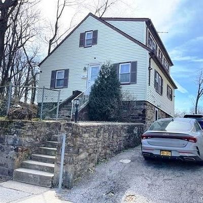 664 S 3 Rd Ave, Mount Vernon, NY 10550