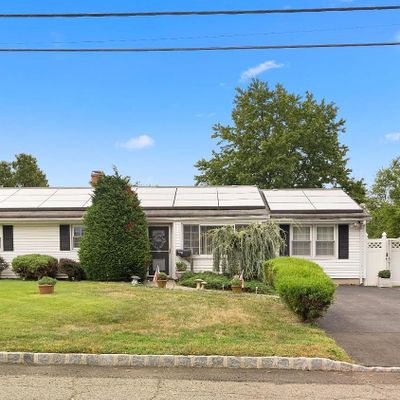 67 Bret Street, Piscataway, NJ 08854