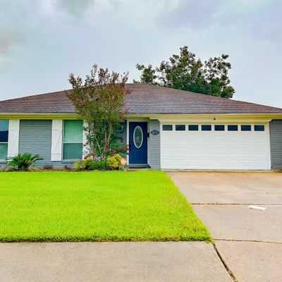 671 Birchwood Dr, Port Neches, TX 77651