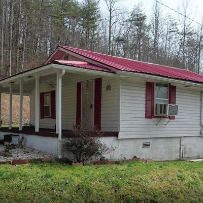 672 Big 4 Rd, Lafollette, TN 37766