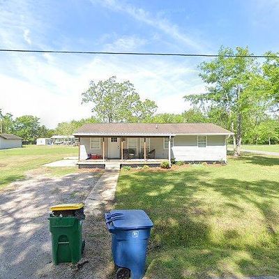 6733 Mary St, Ocean Springs, MS 39564