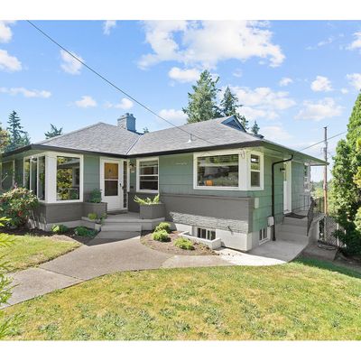 6739 6741 E Burnside St, Portland, OR 97215