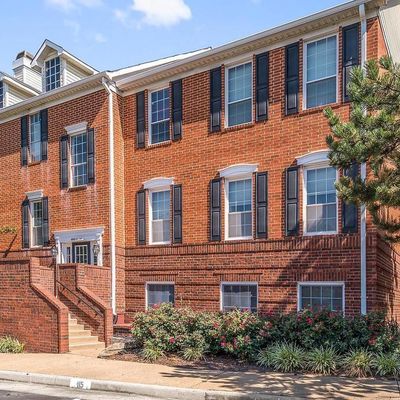 676 Gateway Drive Se, Leesburg, VA 20175