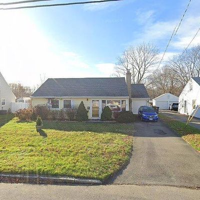 68 Dalton Rd, Milford, CT 06460