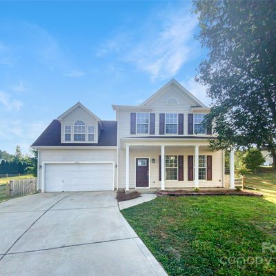 6805 Blake Brook Dr, Concord, NC 28025