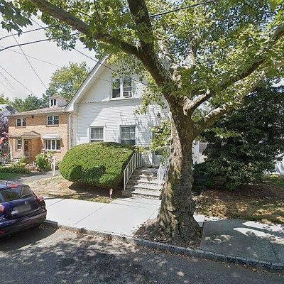 69 Wisteria St, Perth Amboy, NJ 08861