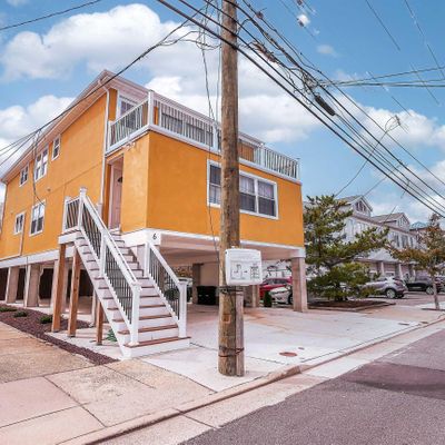 6 B S Decatur Ave, Margate, NJ 08402