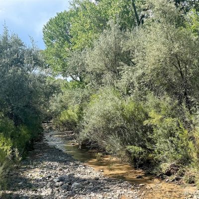 7 Camino Juandell, Chimayo, NM 87522