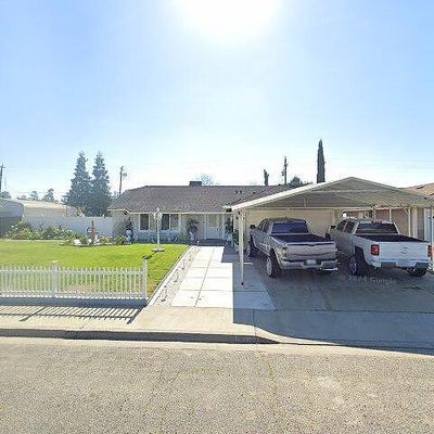 701 Rosehill Dr, Chowchilla, CA 93610