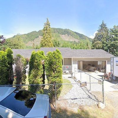 702 Clear Creek Rd, Darrington, WA 98241