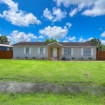 7068 Stonecrest Road, Alvin, TX 77511