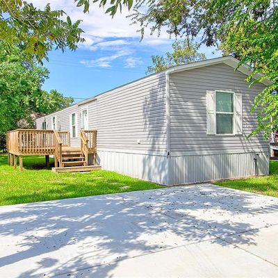 708 Travis Street, Baytown, TX 77520