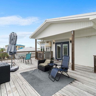 709 Via Deluna Dr, Pensacola Beach, FL 32561