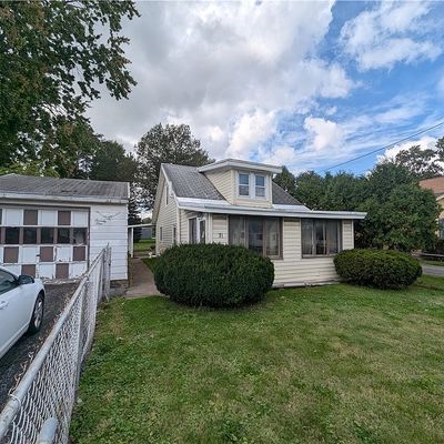 71 Lee Rd, Rochester, NY 14606