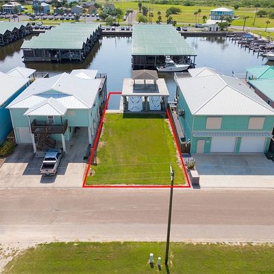 710 E Port Dr, Port Mansfield, TX 78598