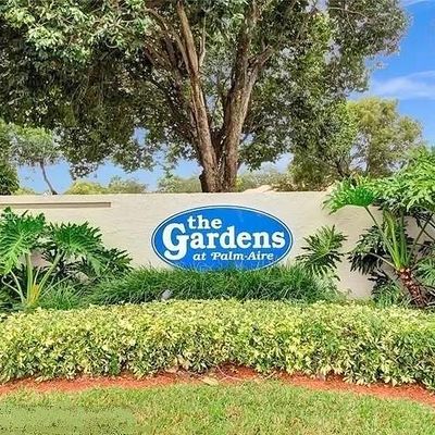 715 Gardens Dr, Pompano Beach, FL 33069