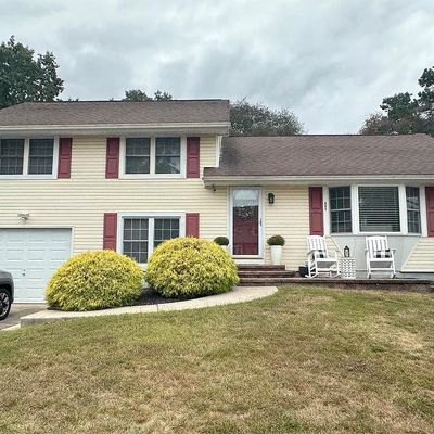 605 Greenbriar Dr, Williamstown, NJ 08094