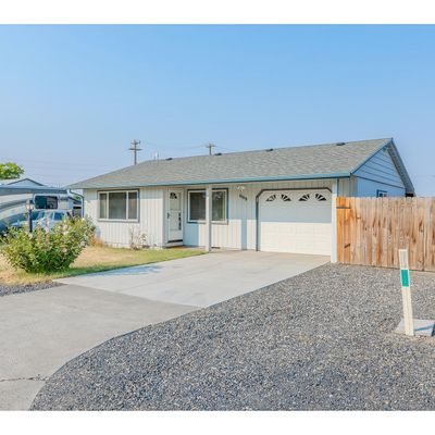 609 Pomono Dr, Umatilla, OR 97882