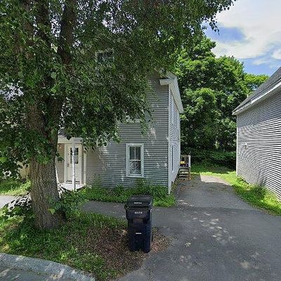 61 Walter St, Bangor, ME 04401