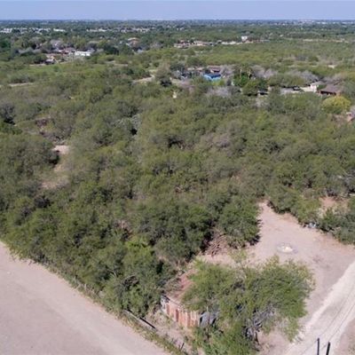 612 S Schuerbach Rd, Mission, TX 78572