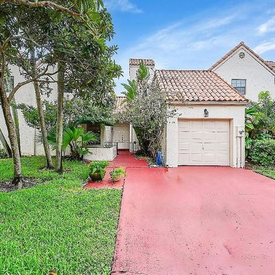 6130 Via Tierra, Boca Raton, FL 33433