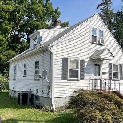 6137 Camden Ave, Pennsauken, NJ 08110