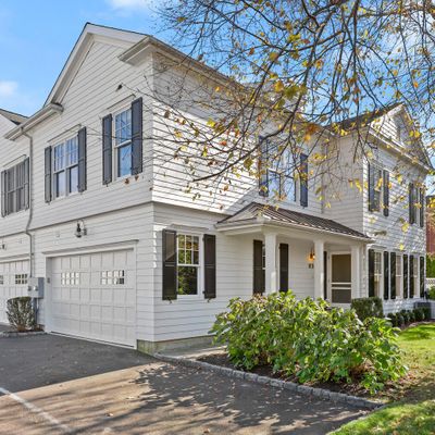 62 Sherwood Place, Unit D, Greenwich, CT 06830