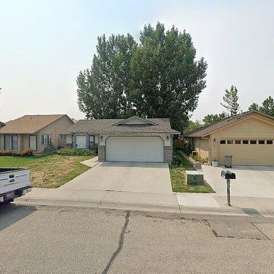 6251 N Portsmouth Ave, Boise, ID 83714