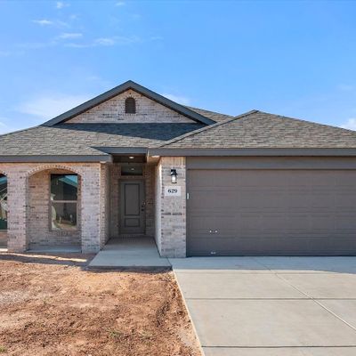 629 E 31st Street, Wolfforth, TX 79382